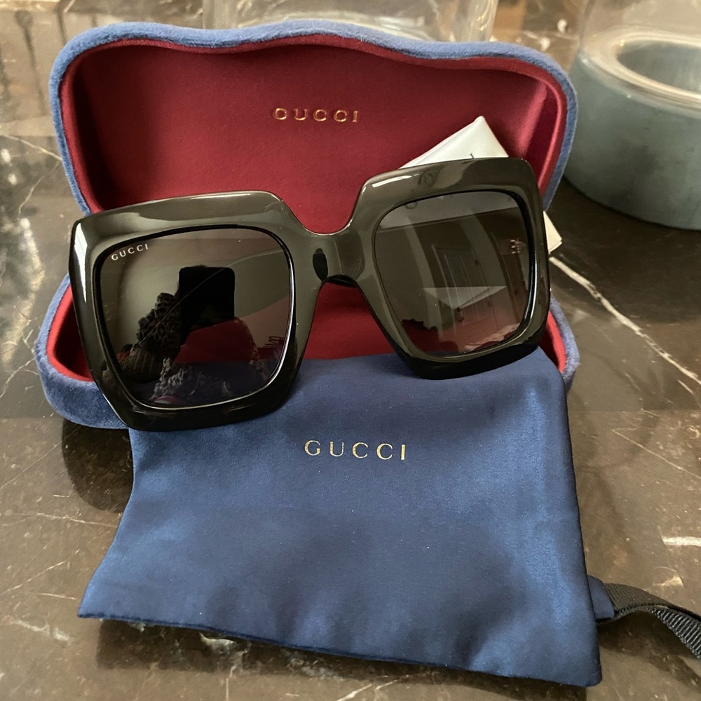 Women’s Authentic Gucci sunglasses